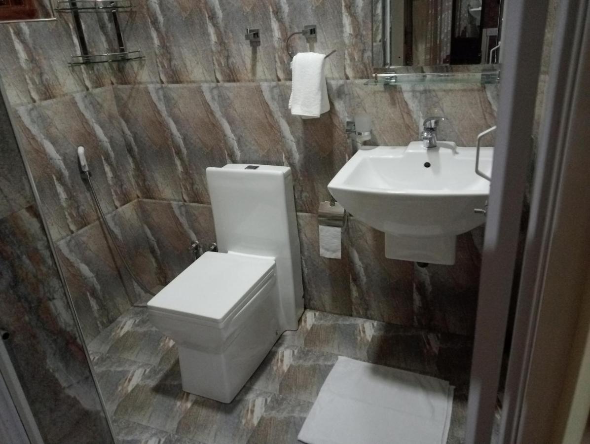 Thuvaraga Inn 努沃勒埃利耶 外观 照片